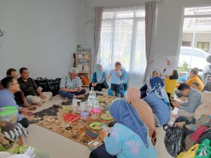 Suasana silaturahmi dan Pisah Sambut Ketua Jurusan PGMI